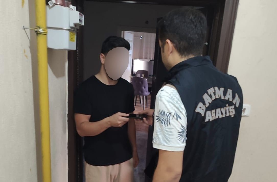 ENGELLİYİ GASP EDEN ŞAHIS YAKALANDI