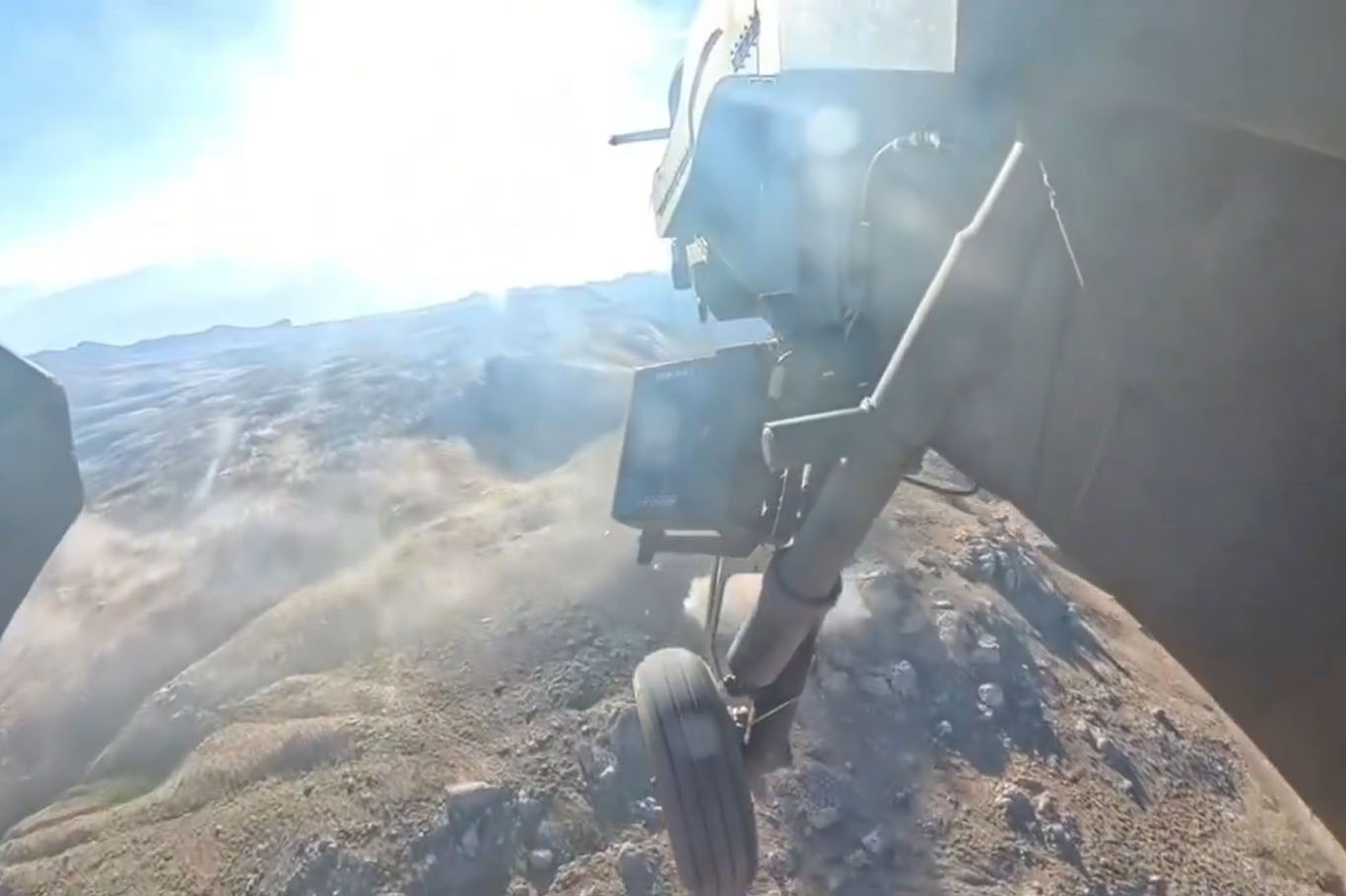 10 İLDE PKK OPERASYONLARI: 71 MAĞARA, SIĞINAK İMHA EDİLDİ