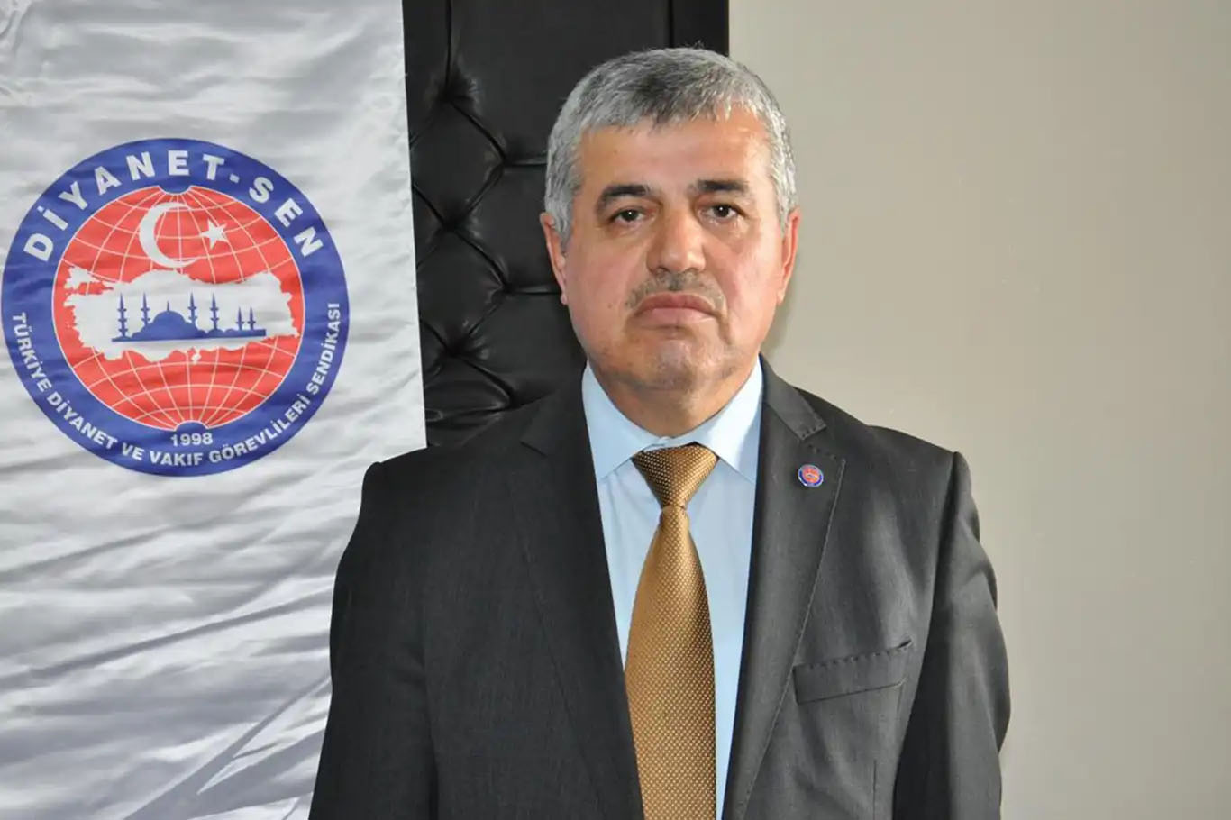 CİHAN: HUZUR VE MUTLULUK PEYGAMBERİ ÖRNEK ALMAKLA MÜMKÜNDÜR