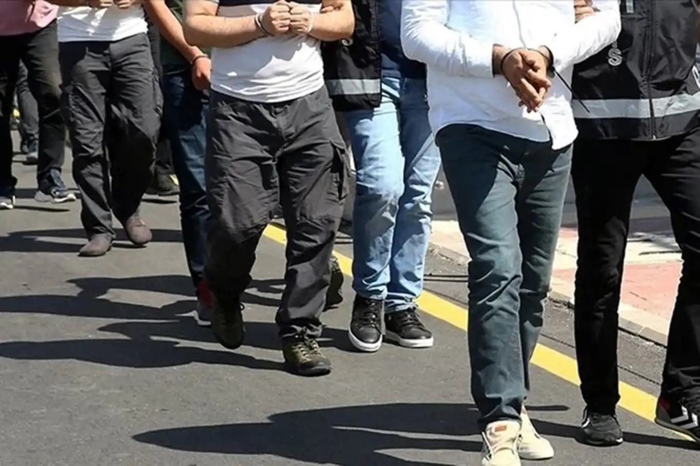 81 İLDE “ÇEMBER-22” OPERASYONU: 3.126 GÖZALTI