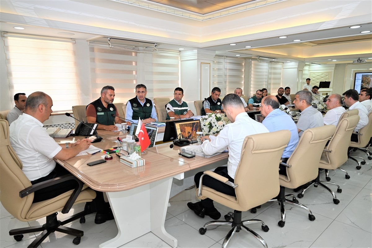 BATMAN ÇAYI ISLAHI ÇALIŞMALARI İLERLEMESİ MASAYA YATIRILDI