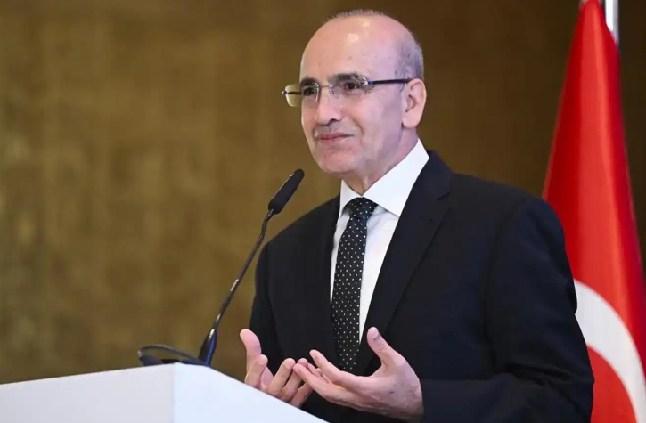 BAKAN ŞİMŞEK, NEW YORK’TA YATIRIMCILARLA BİR ARAYA GELDİ