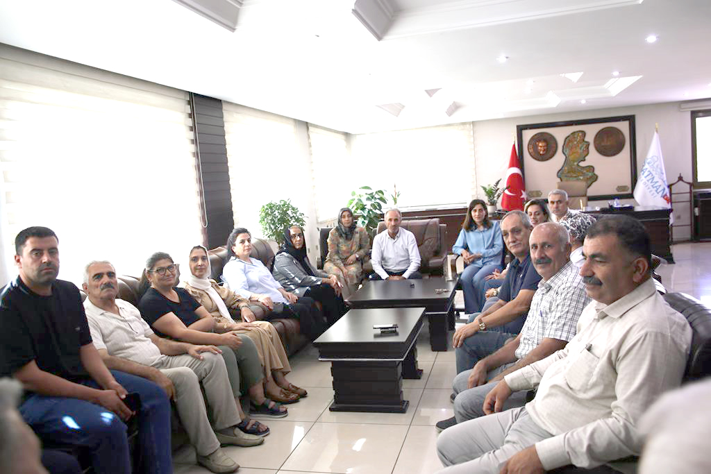 DEM PARTİ İL GENEL MECLİS GRUBU’NDAN BELEDİYE’YE ZİYARET