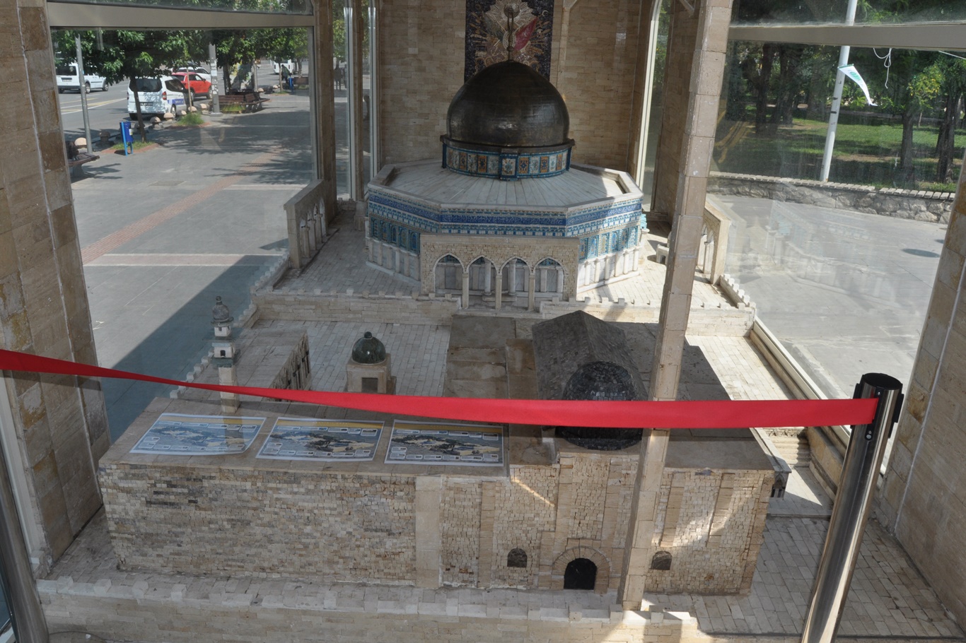 MİNİA KUDÜS MAKETİ BATMAN’DA