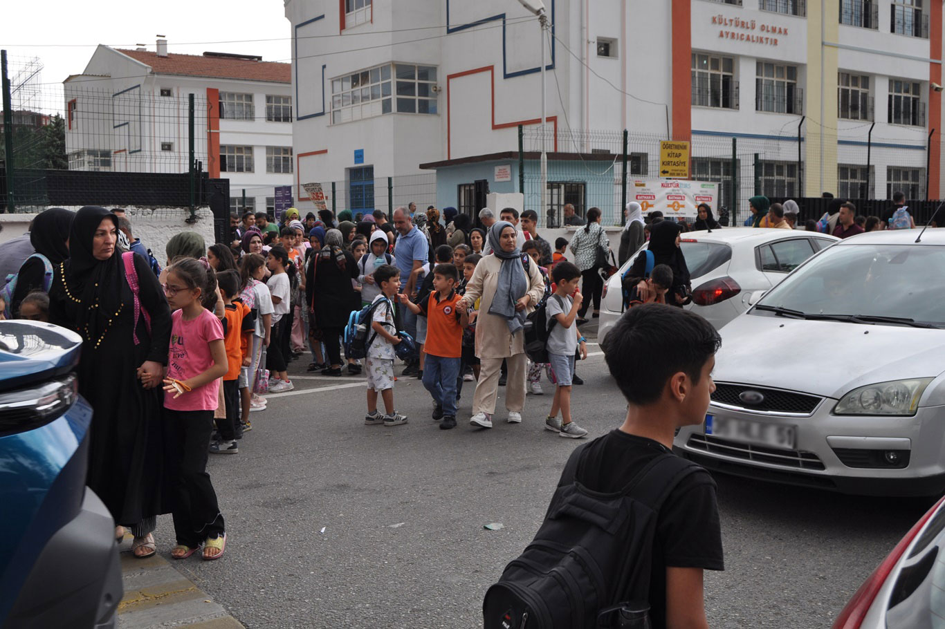 TEMİZLİK SORUNU ÇOCUKLARIN SAĞLIĞINI TEHDİT EDİYOR