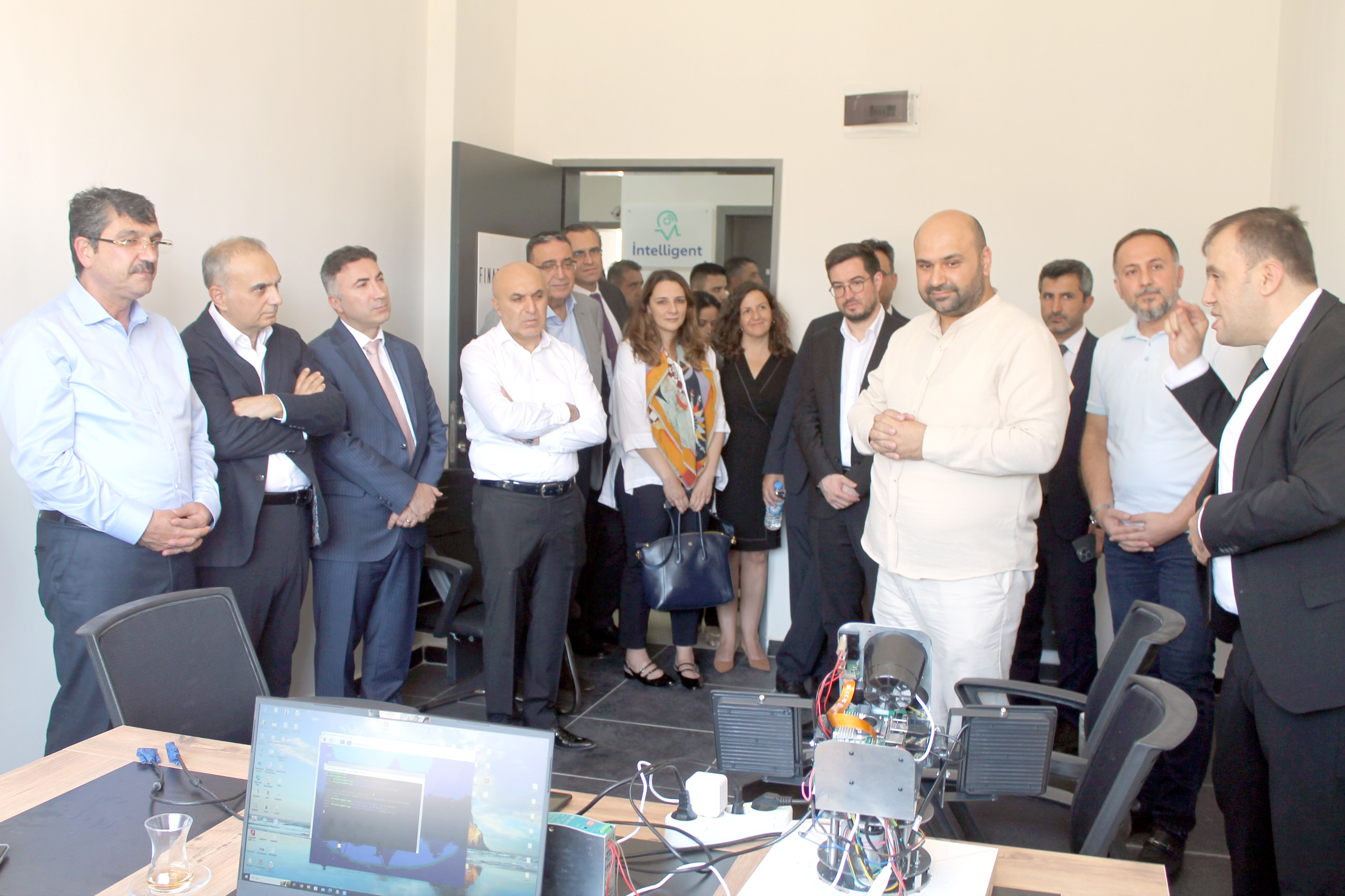 SABANCI HOLDİNG’DEN BATMAN ÜNİVERSİTESİNE ZİYARET