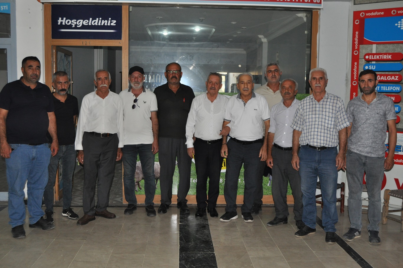 SÜT ÜRETİCİLERİ ÇÖZÜM BEKLİYOR