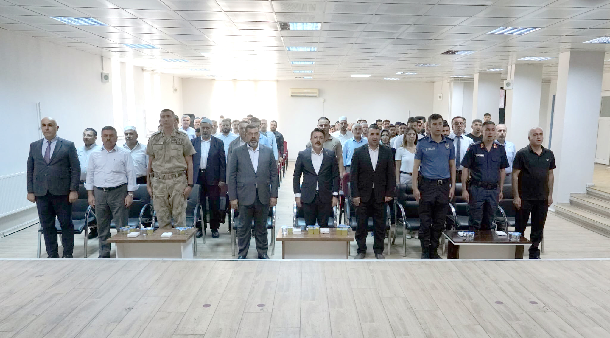 BEŞİRİ’DE MEVLİD-İ NEBİ VE CAMİLER VE DİN GÖREVLİLERİ HAFTASI KUTLANDI