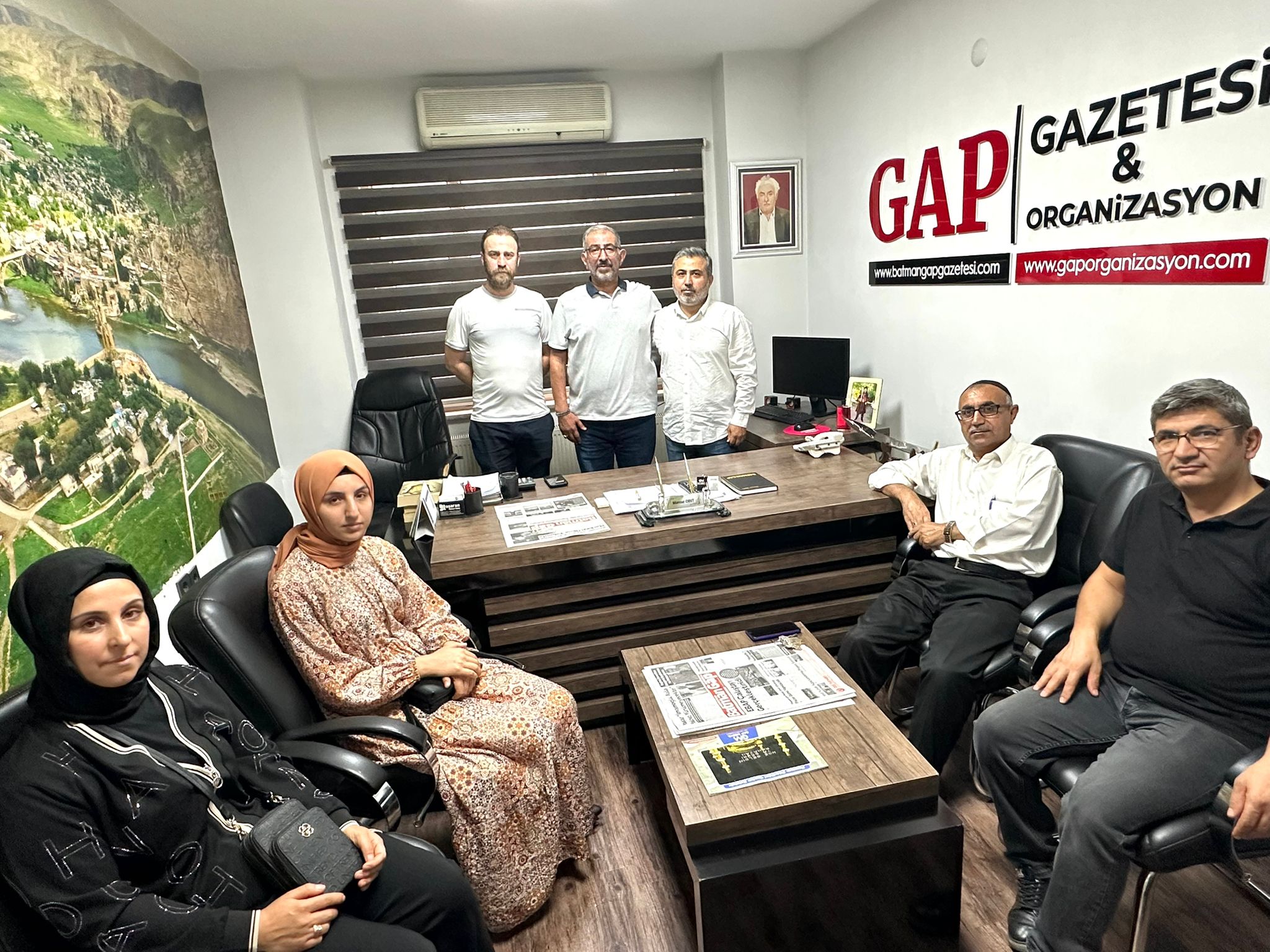 UMRE TALİHLİLERİ KUTSAL TOPRAKLARA UĞURLANDI