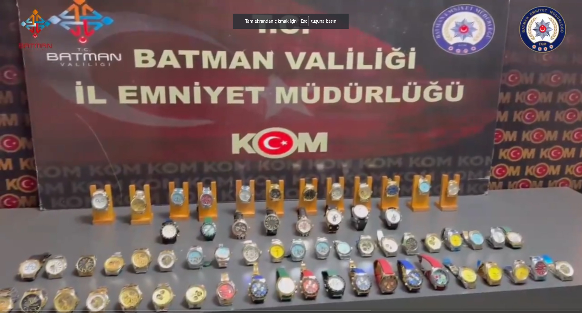 62 ADET KAÇAK KOL SAATİ ELE GEÇİRİLDİ
