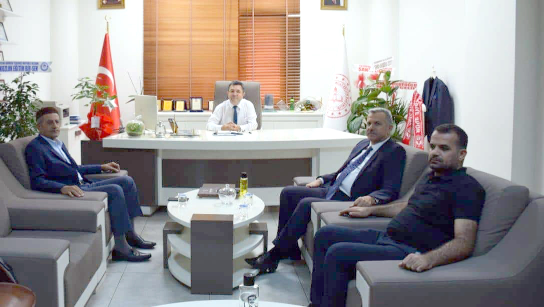 IŞIK’TAN İLÇE MİLLİ EĞİTİM MÜDÜRÜNE ZİYARET