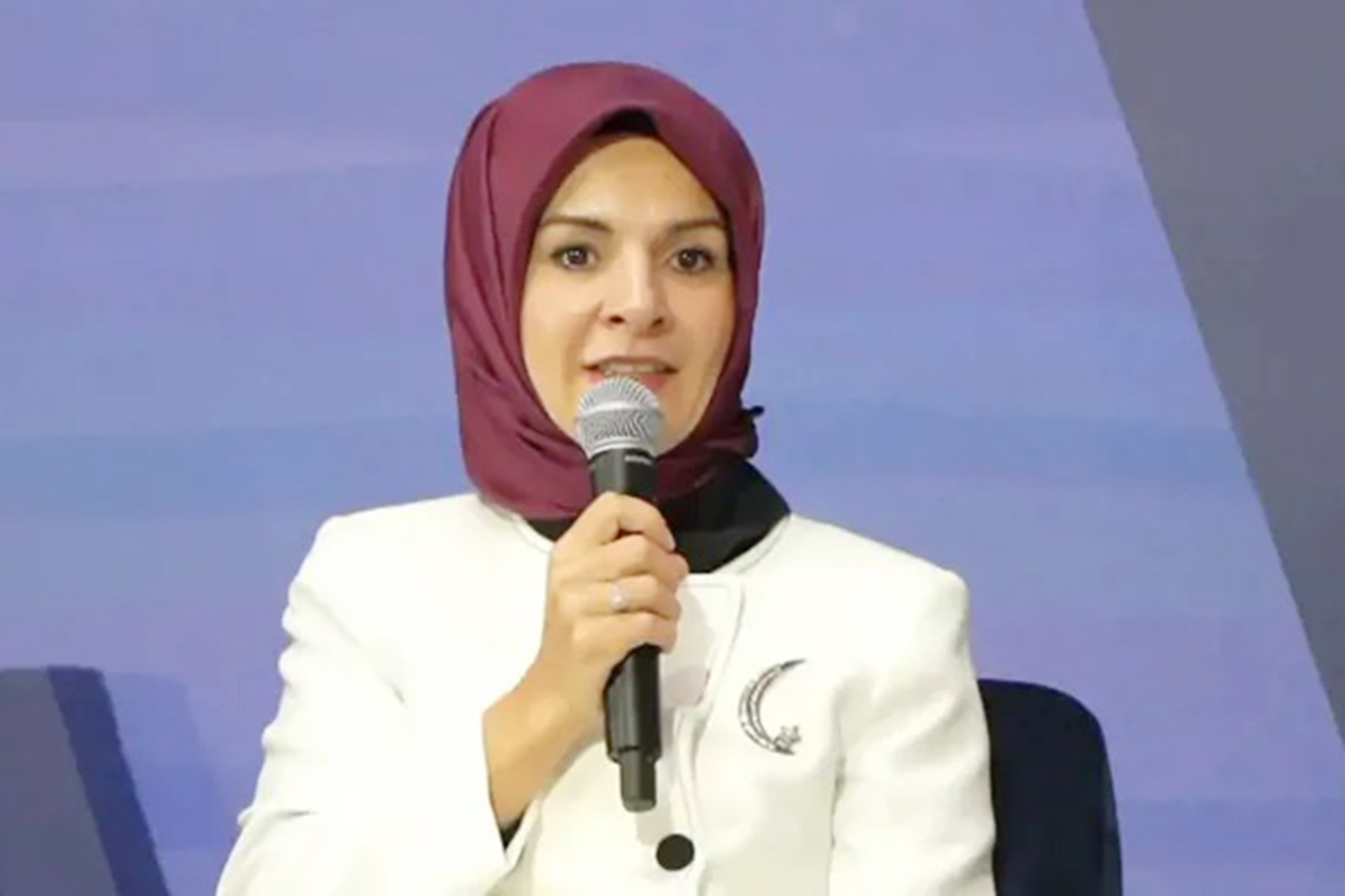 BAKAN’DAN İPTE ASILI BULUNAN 8 YAŞINDAKİ ÇOCUKLA İLGİLİ AÇIKLAMA