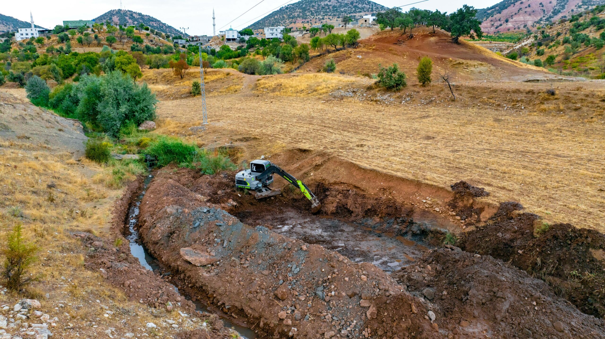 BECİRMAN KÖYÜ’NDE KANALİZASYON ALTYAPISI YENİLENDİ