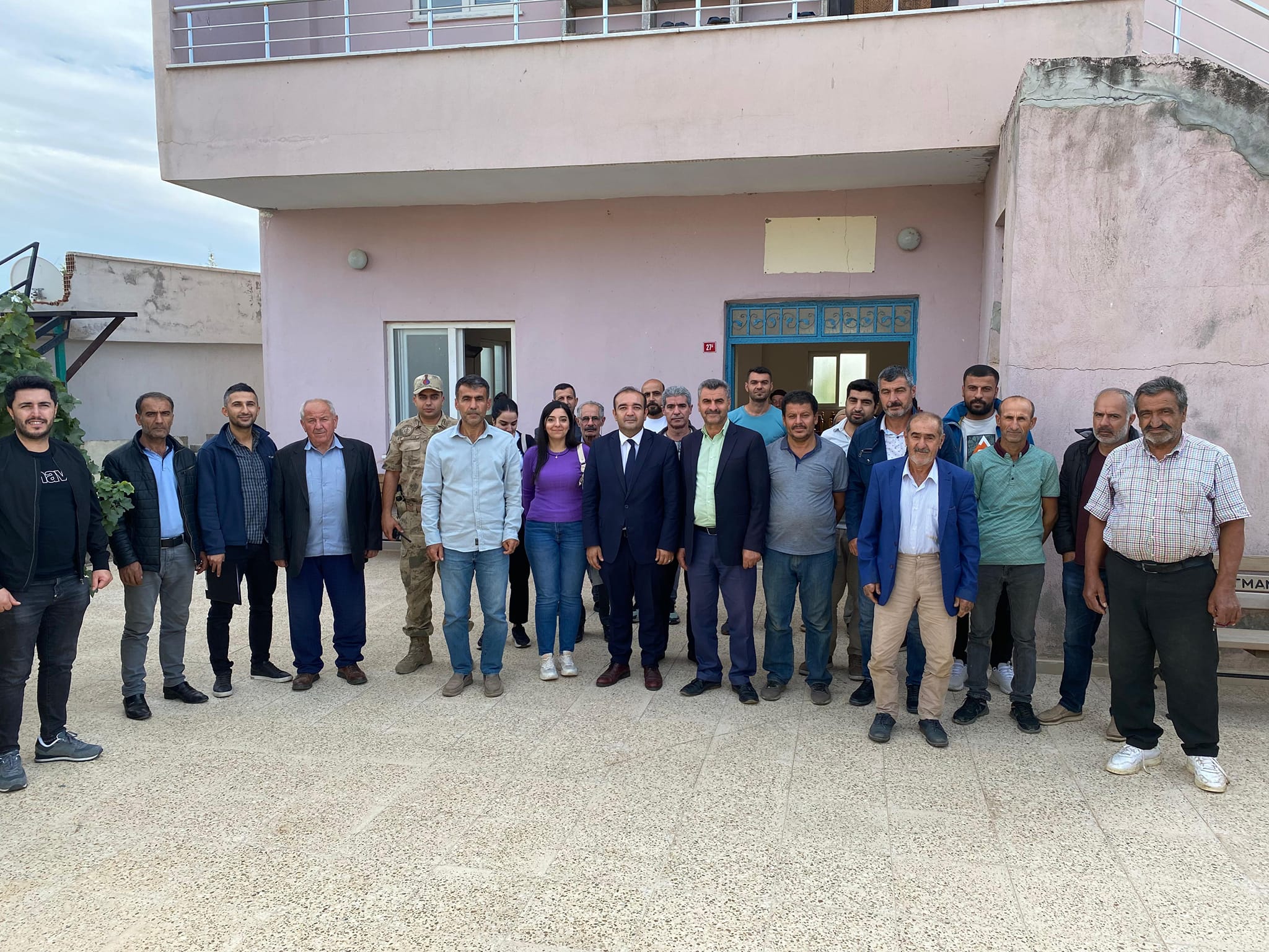 BEŞİRİ’DE ÇİFTÇİLERE ANIZ YAKMANIN ZARARLARI ANLATILDI