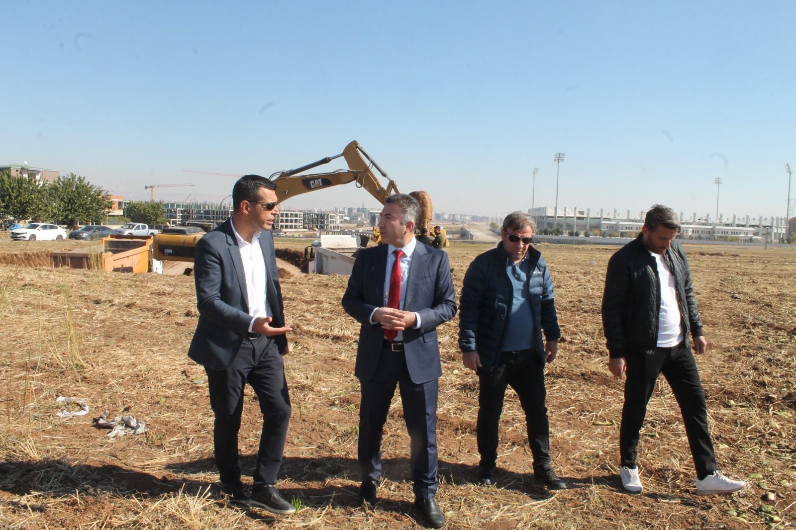 DİŞ HEKİMLİĞİ HASTANESİ İNŞAATINDA İLK KEPÇE VURULDU