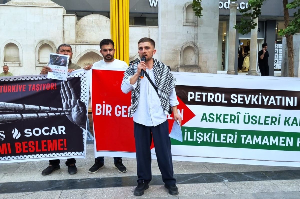 ‘İSRAİL’E GİDEN PETROLÜN KESİLMESİ ŞEREF VE İZZET MESELESİDİR’