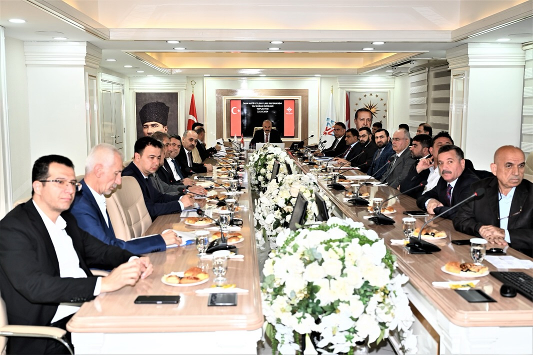 KURAN KURSLARI DEĞERLENDİRME TOPLANTISI GERÇEKLEŞTİRİLDİ