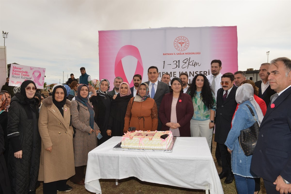 MEME KANSERİ FARKINDALIK AYI ETKİNLİĞİ DÜZENLENDİ