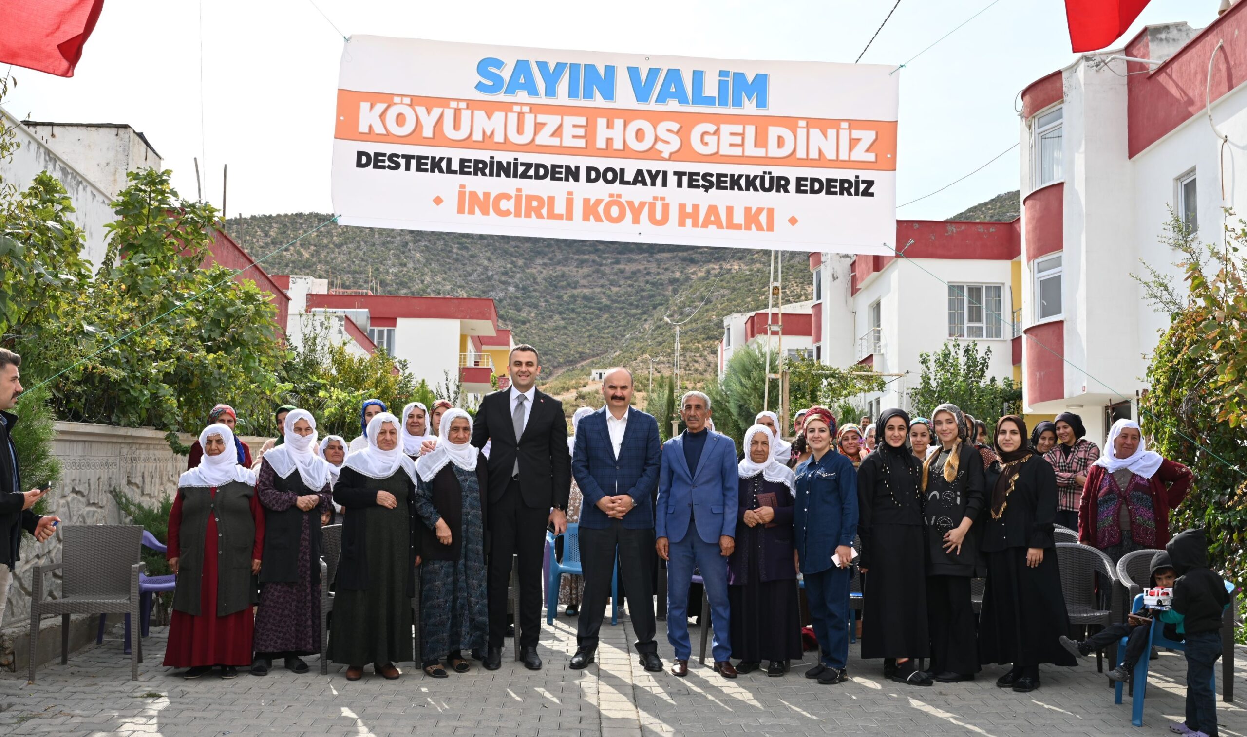 VALİ CANALP, HASANKEYF’TE 11 KÖYÜ ZİYARET ETTİ