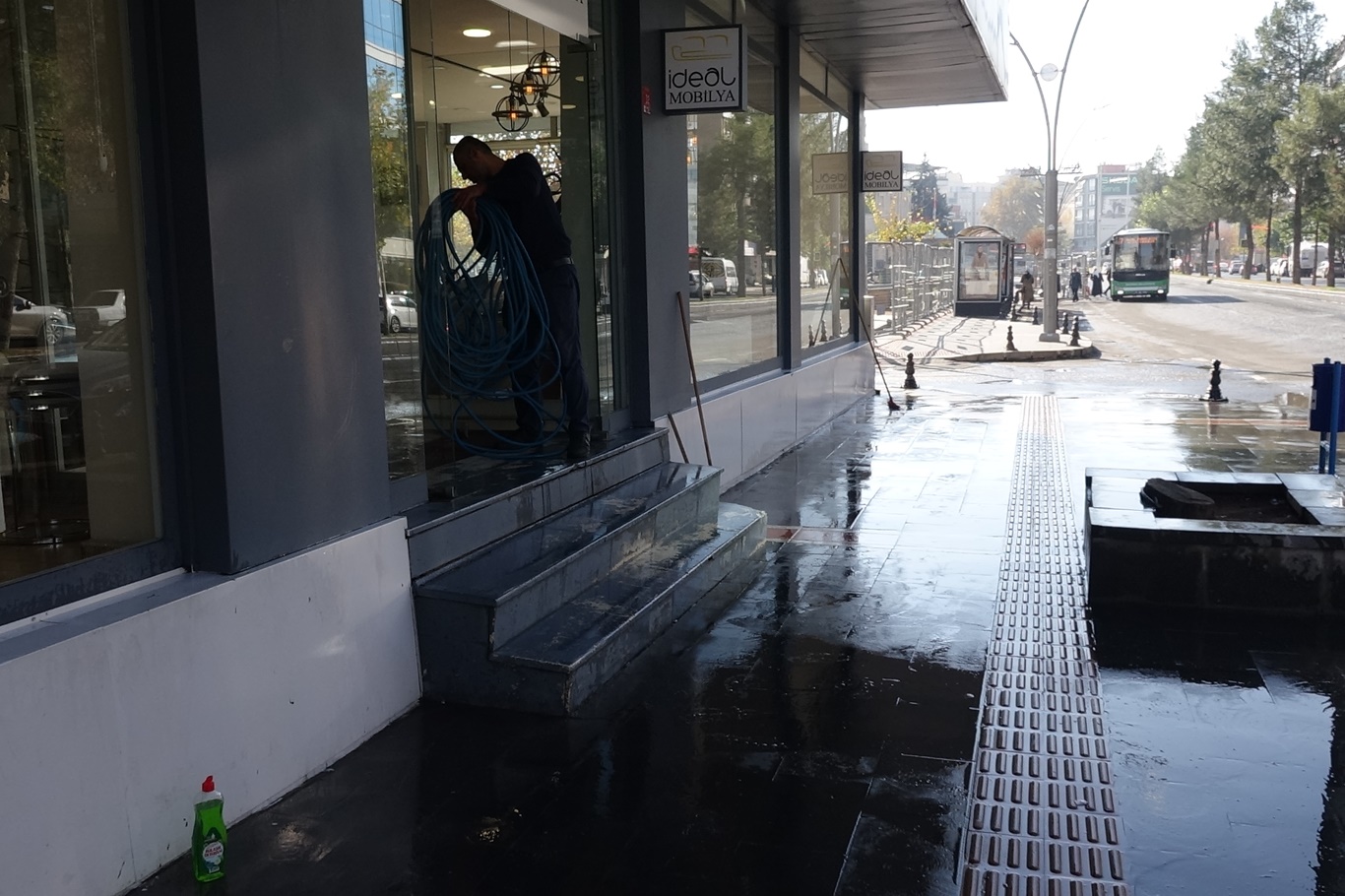 ZARARLARININ KARŞILANMASINI TALEP EDİYORLAR