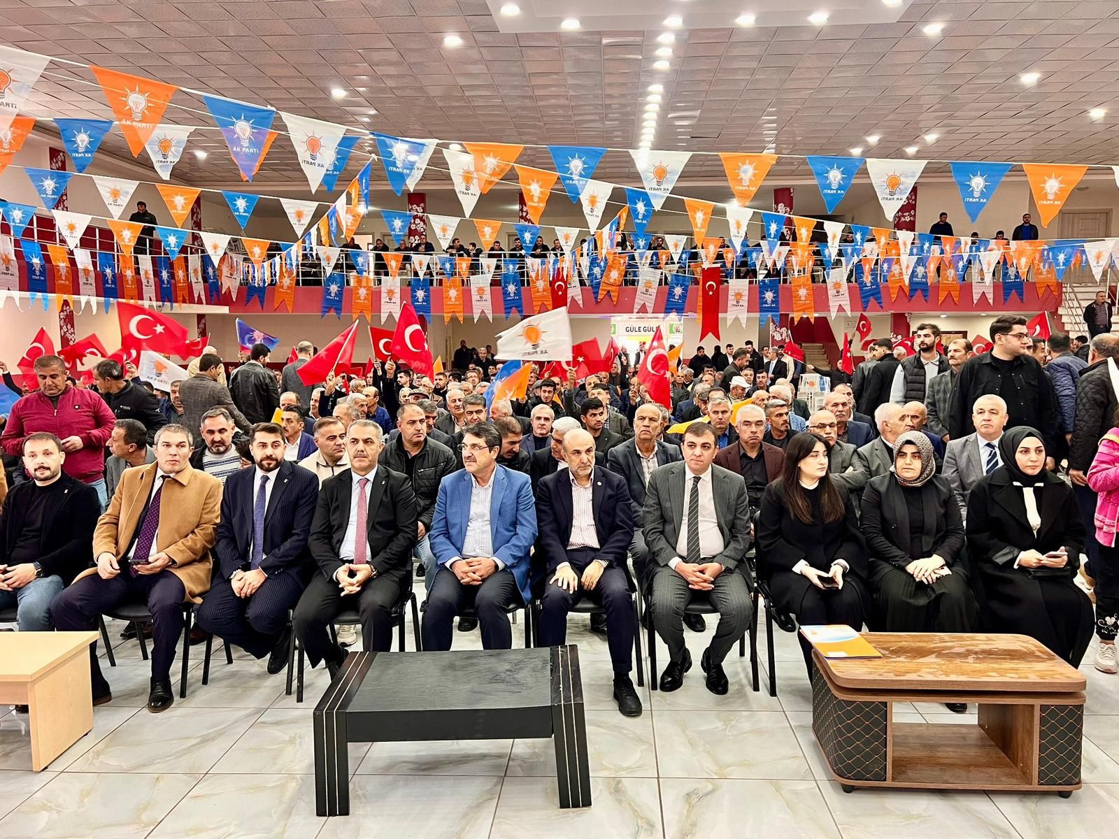 AK PARTİ 8. OLAĞAN İLÇE KONGRELERİNİ TAMAMLADI