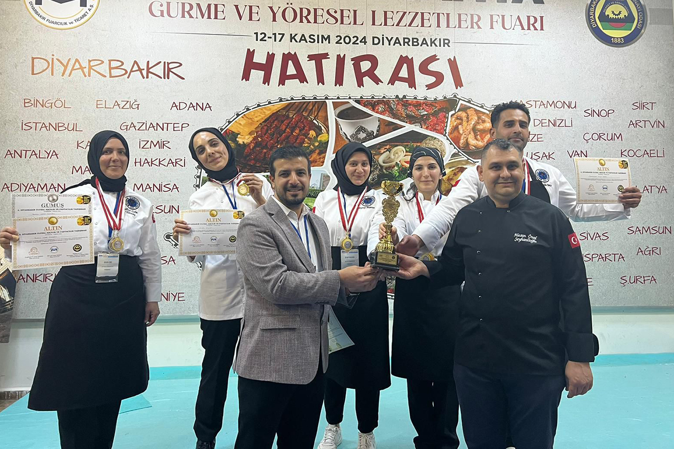BATMAN ÜNİVERSİTESİ’NDEN YEMEK YARIŞMASINDA BİRİNCİLİK