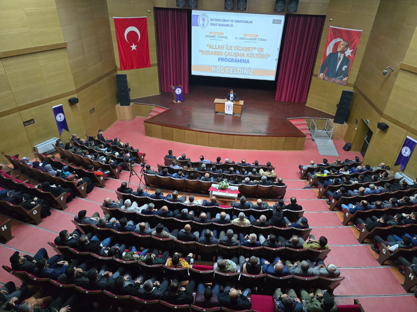 BESO’NUN PANELİNE YOĞUN İLGİ