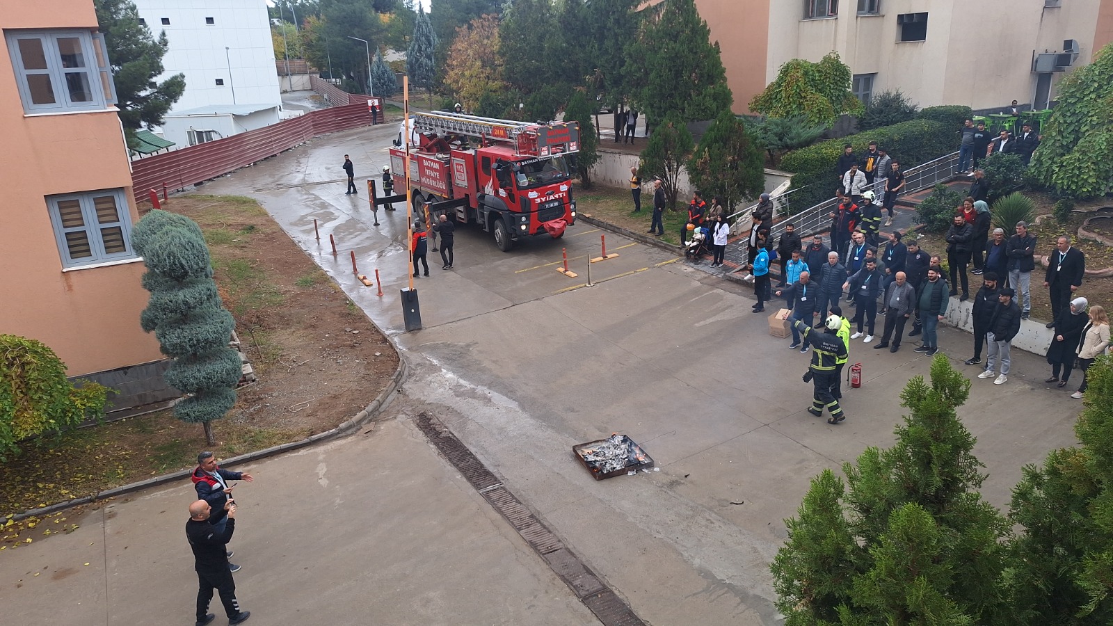 EĞİTİM VE ARAŞTIRMA HASTANESİ’NDE GERÇEĞİ ARATMAYAN TATBİKAT