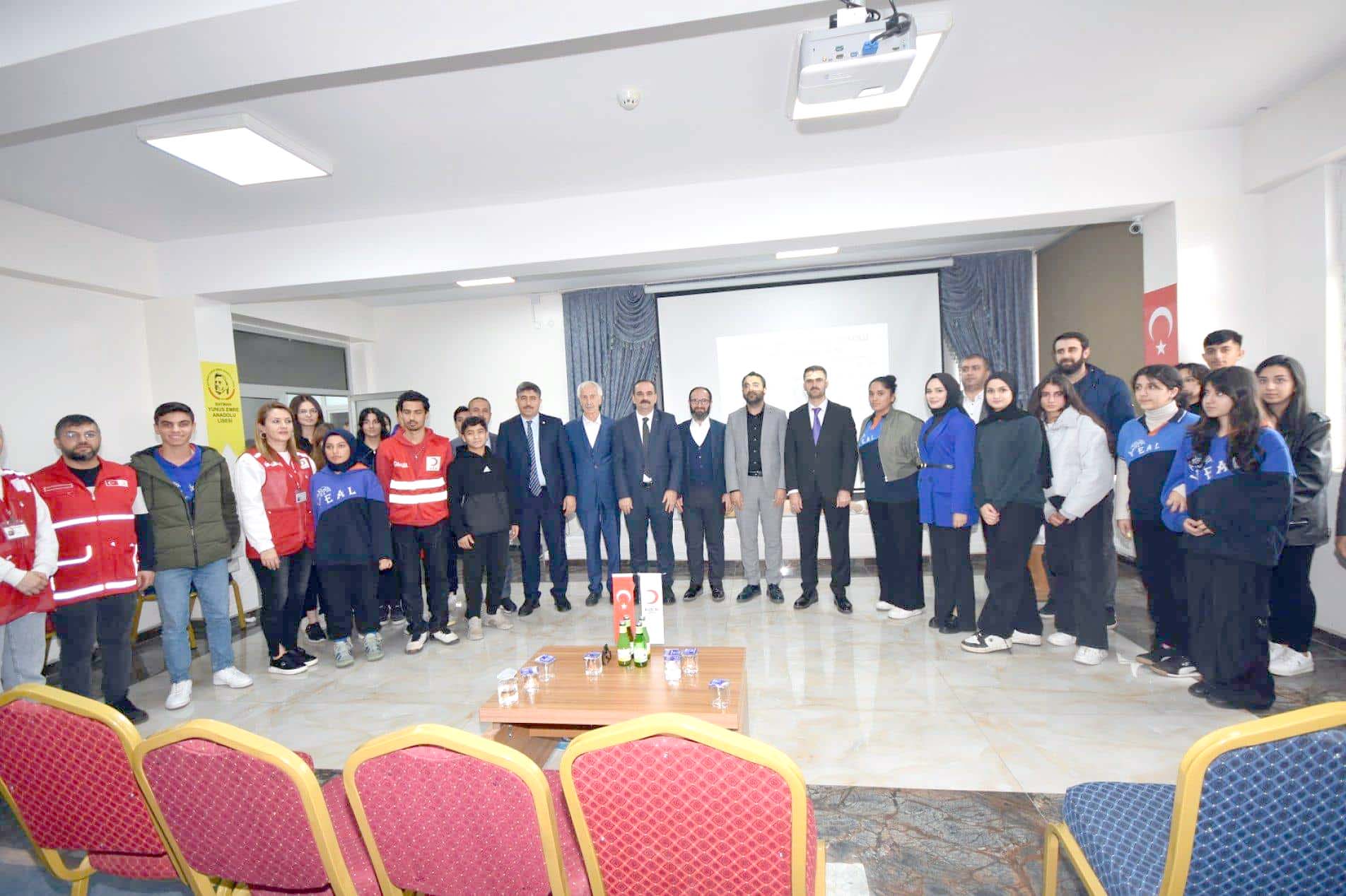 İLK YARDIM EĞİTİM PROJESİ TANITIM TÖRENİ GERÇEKLEŞTİRİLDİ