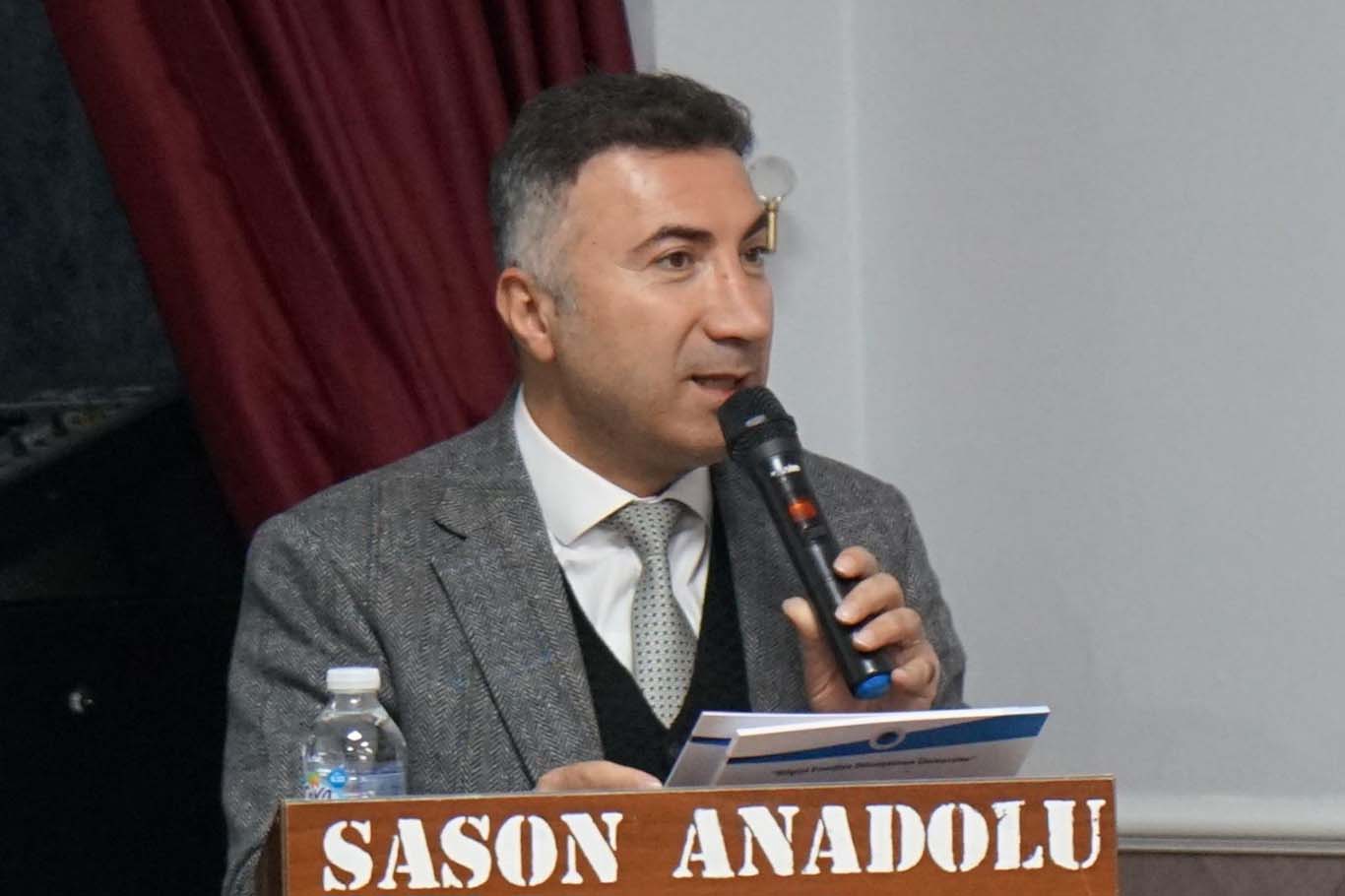 Rektör Demir, Sason Anadolu Lisesi öğrencileriyle buluştu