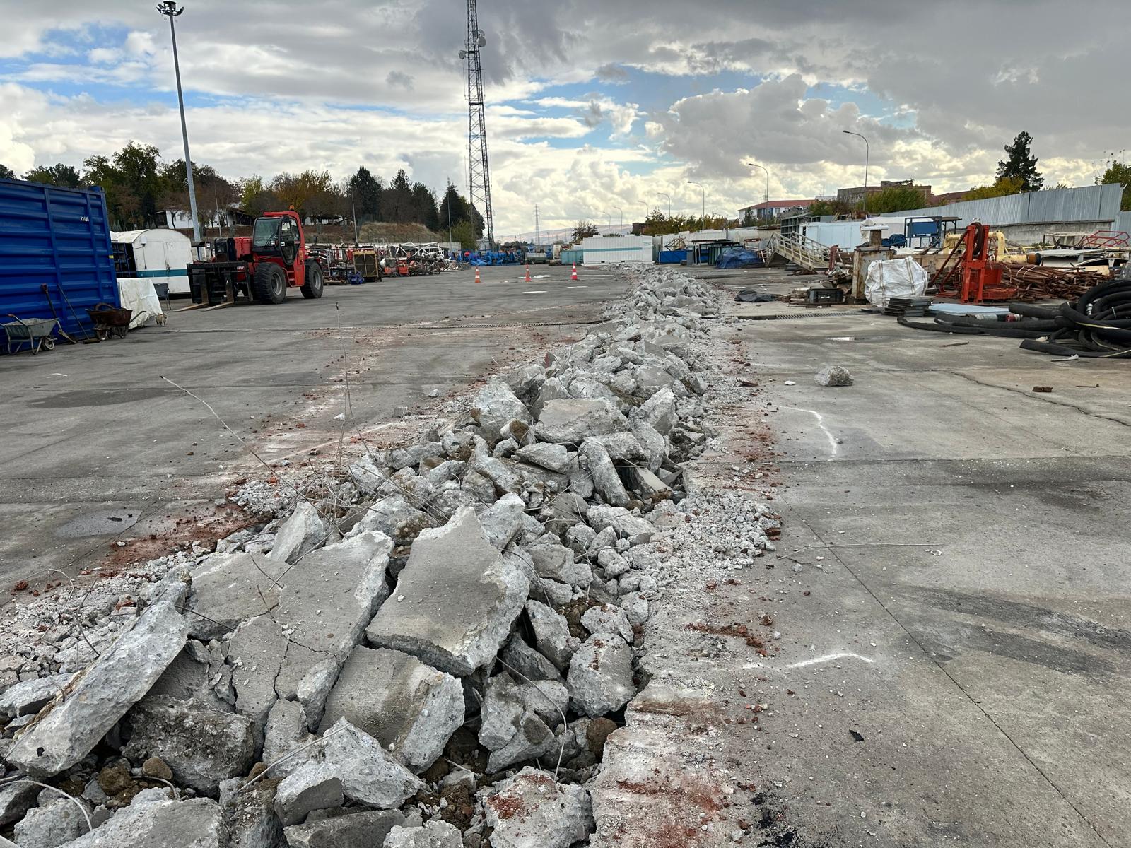 TPAO İHATA DUVARI İNŞAATI KALINDIĞI YERDEN DEVAM EDİYOR