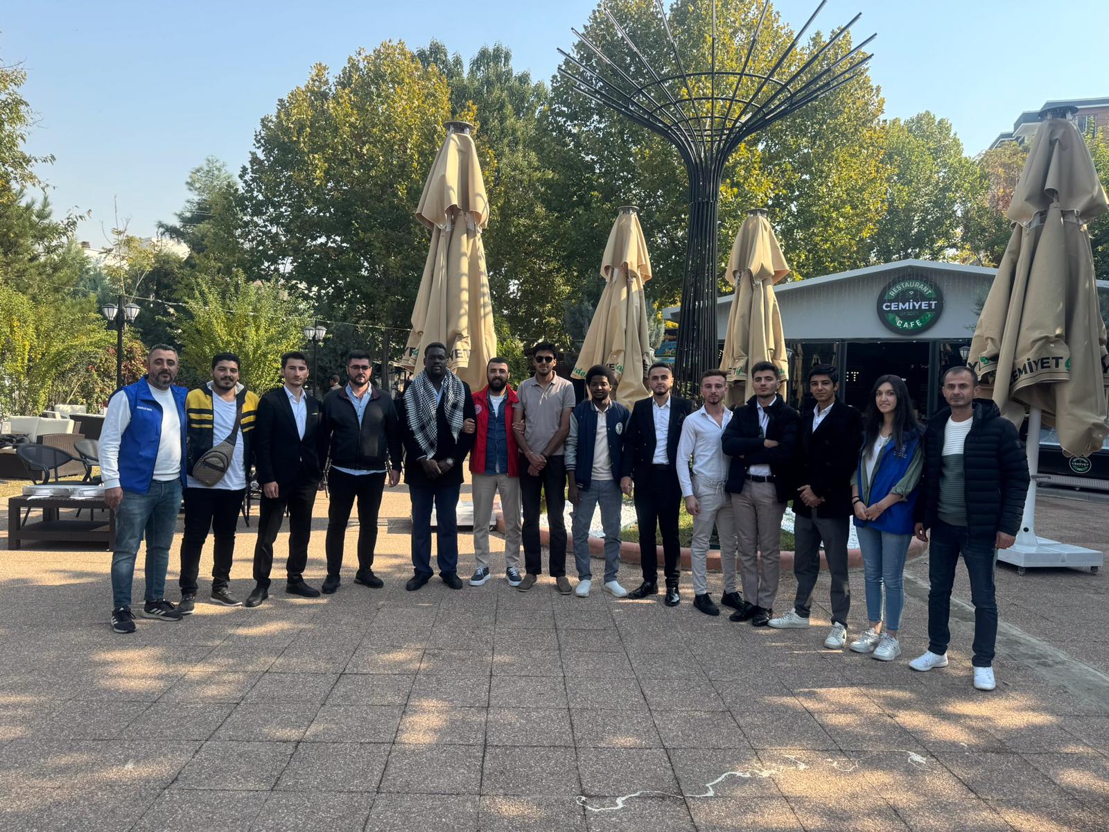 YABANCI ÖĞRENCİLER KAHVALTIDA BULUŞTU