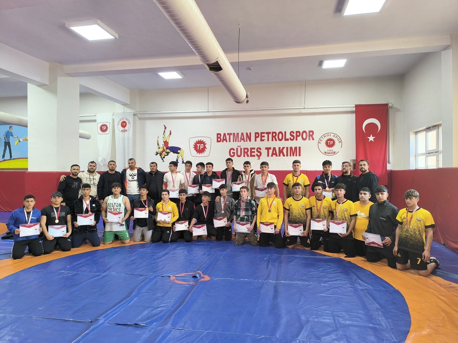 36 Kategoride Güreş İl Şampiyonası Düzenlendi