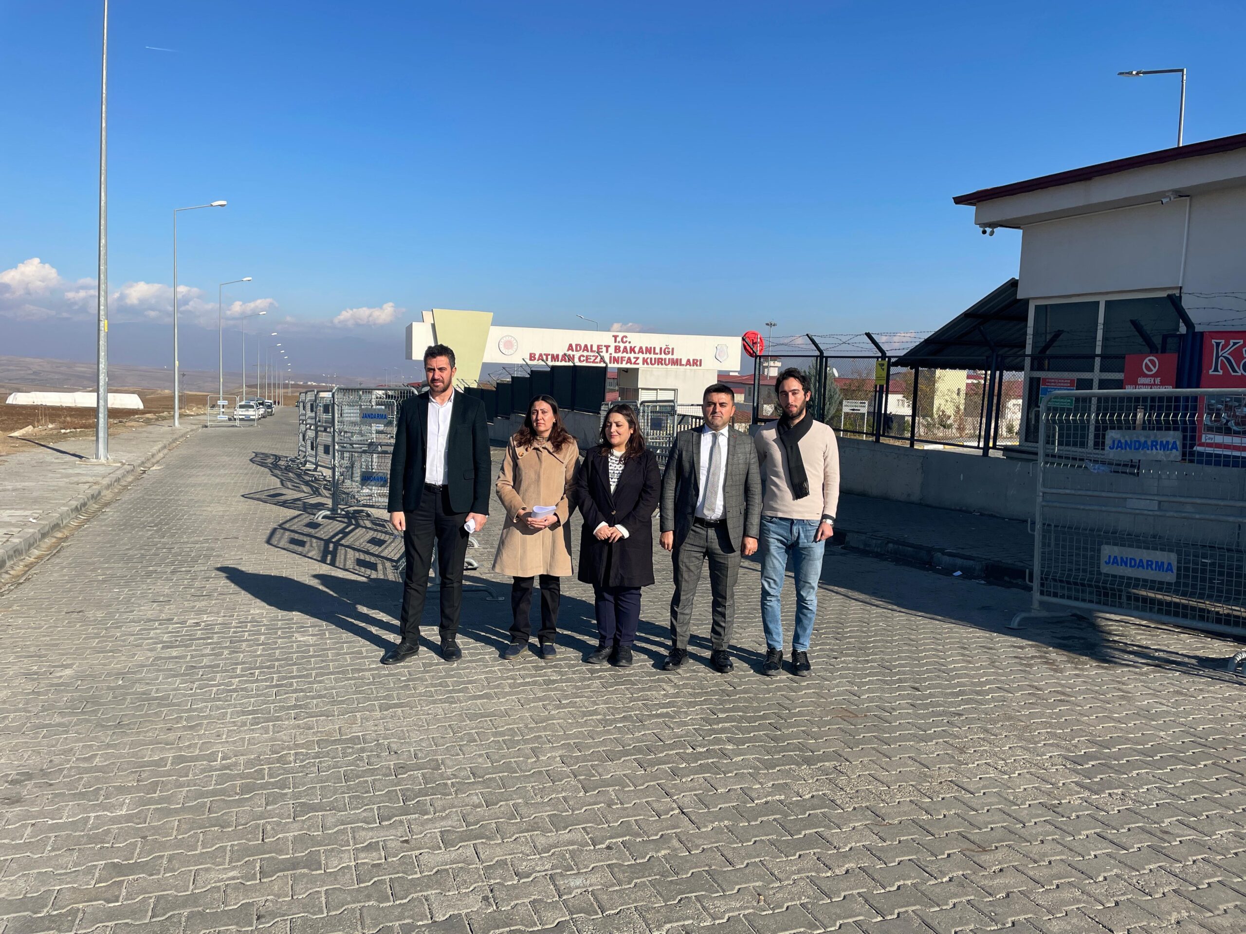 Baro, Cezaevi Ziyareti Gerçekleştirdi