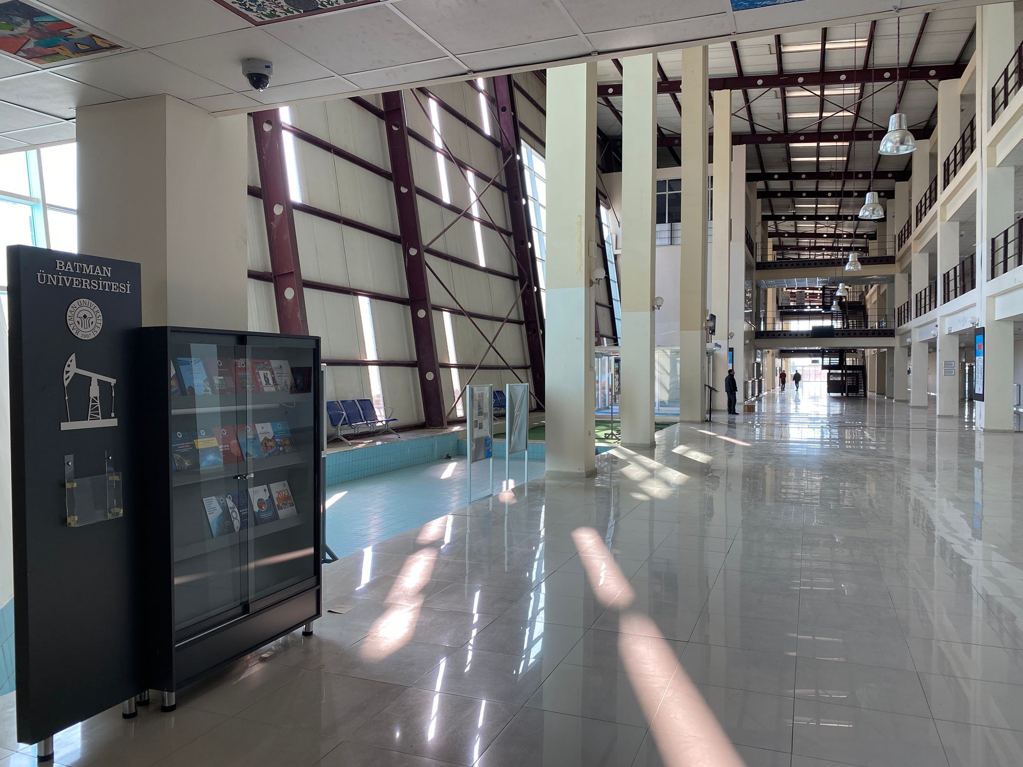 Batman Üniversitesi’nden “Batman Kitaplığı” Projesi