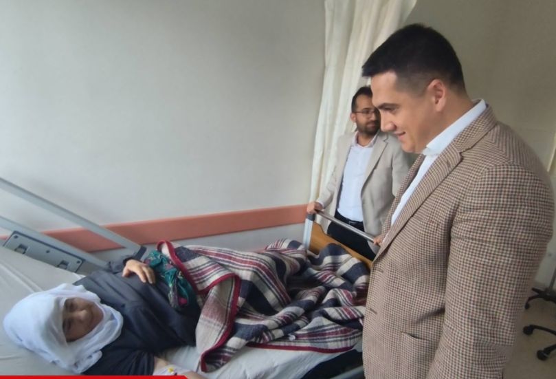 Canpolat, Ziyaretlerine Devam Ediyor