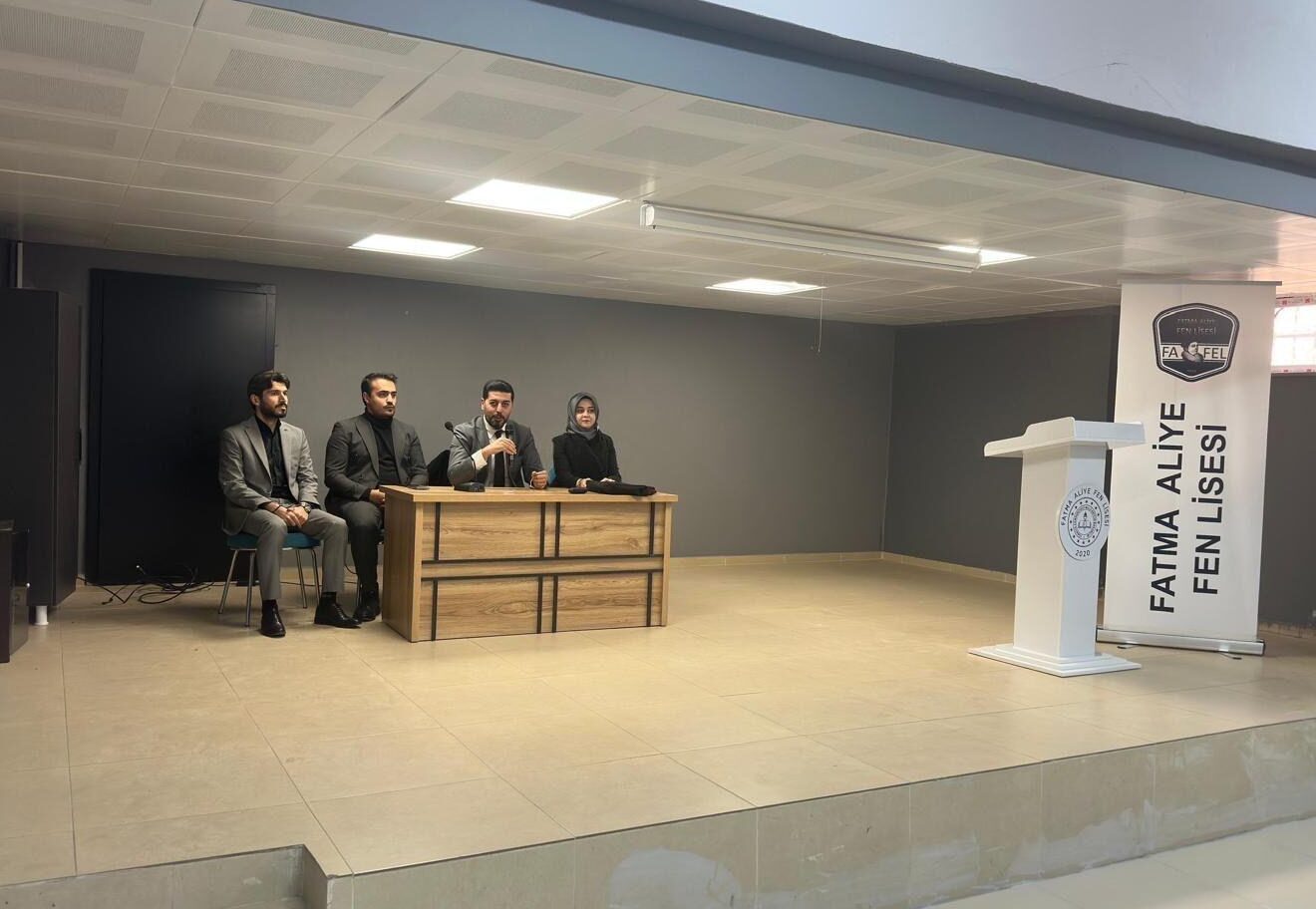 Baro, Öğrencilere Kart Dolandırıcılığı ve Bahis Semineri Düzenledi