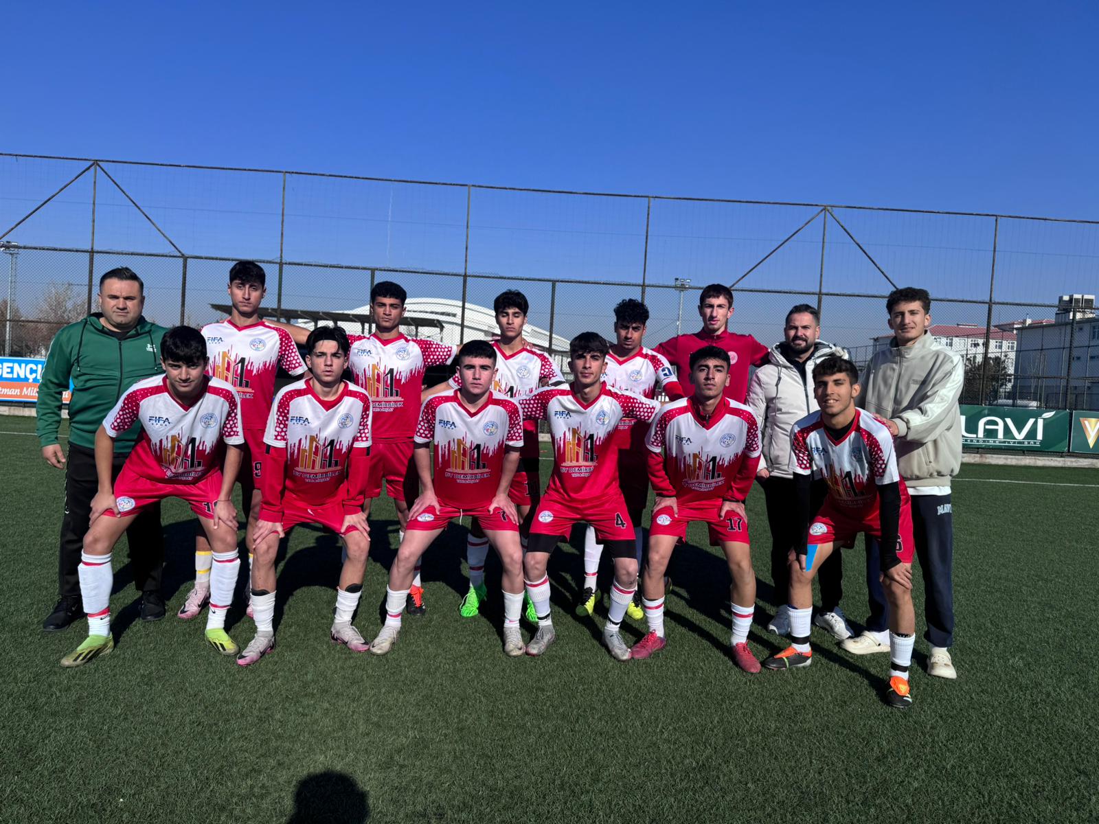 SPOR LİSESİ FUTBOLDA ŞAMPİYON OLDU