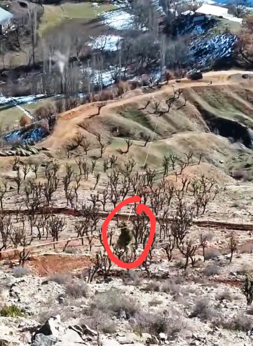 Vatandaşlar kendi teleferiklerini kurdular