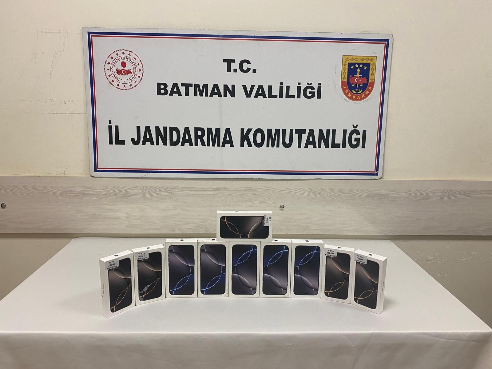 1 Milyon TL Değerinde Kaçak Cep Telefonu Ele Geçirildi