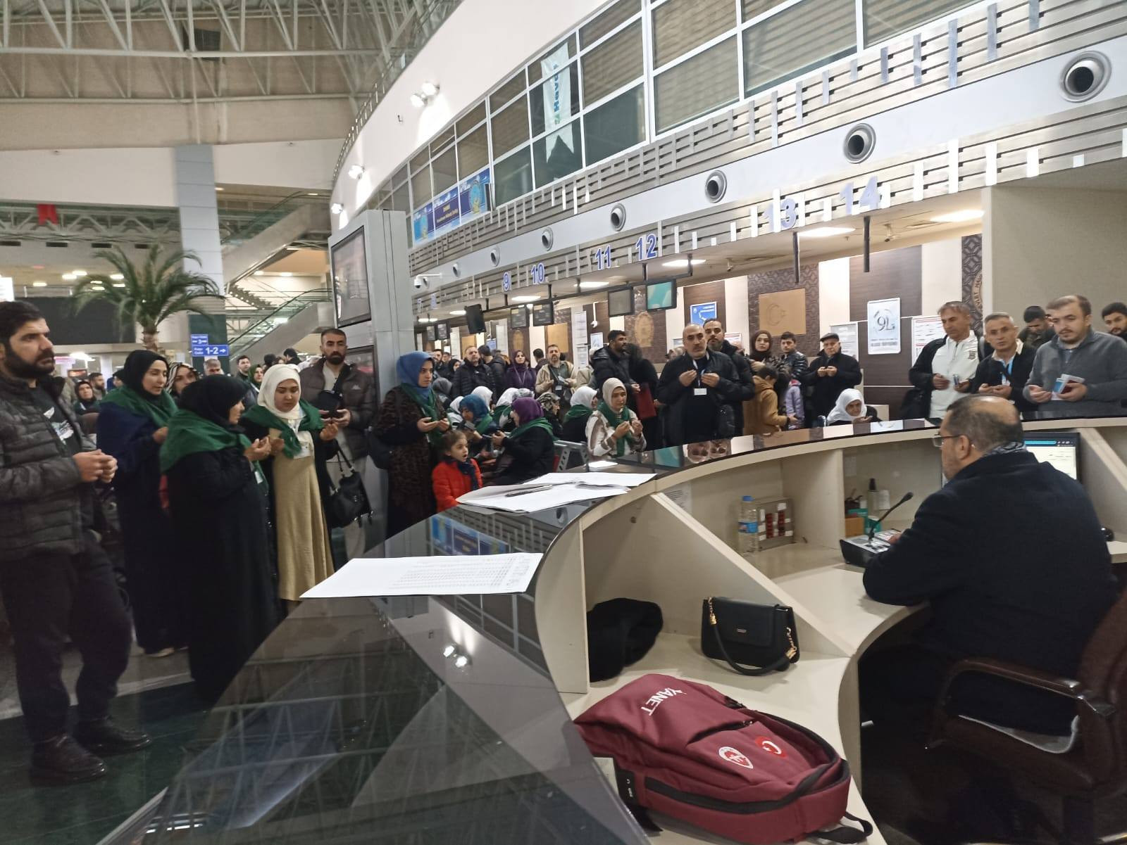 189 Umreci Kutsal Topraklara Uğurlandı