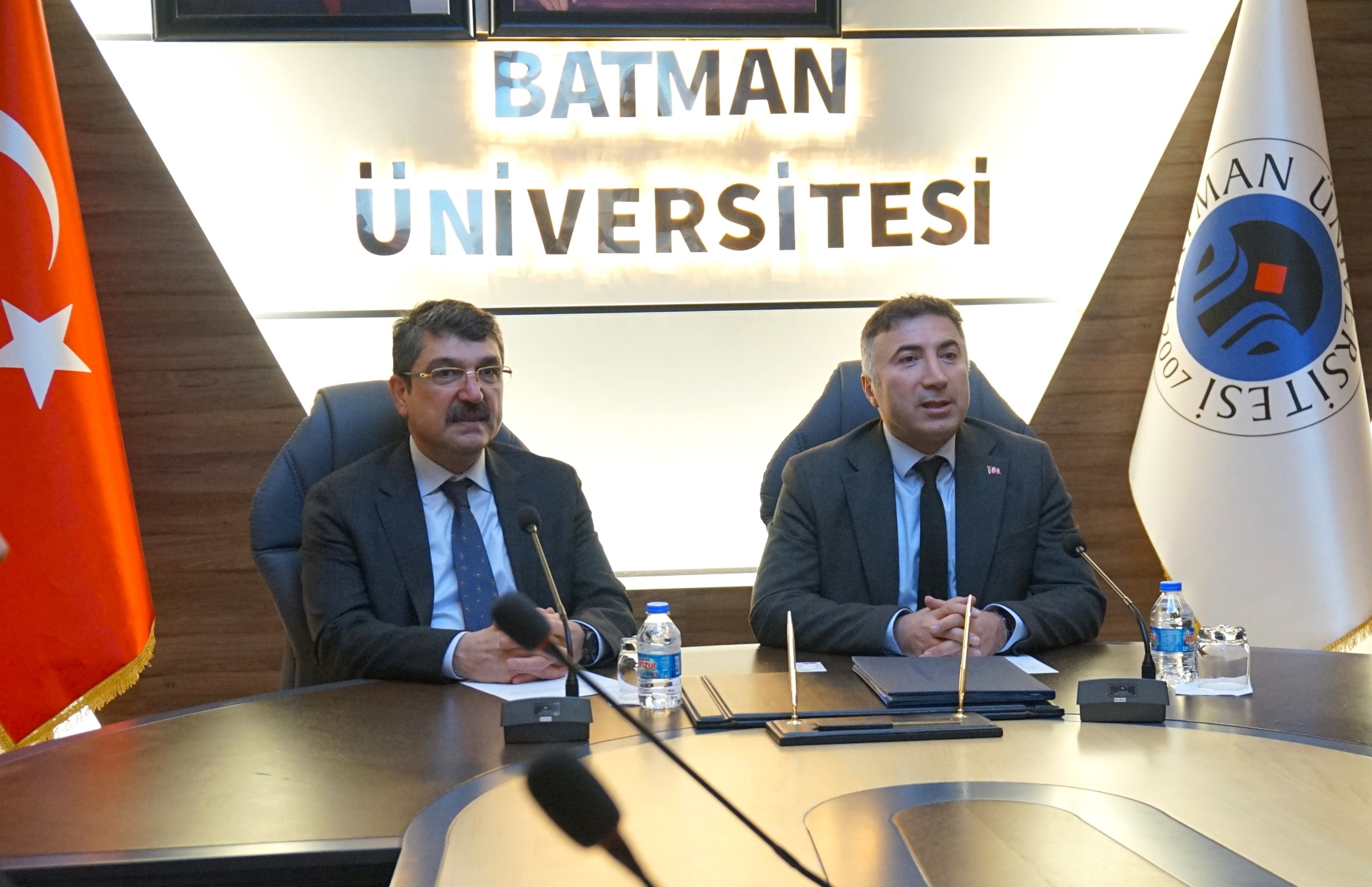 Milletvekili Nasıroğlu, Batman Üniversitesi Senato Toplantısına Katıldı
