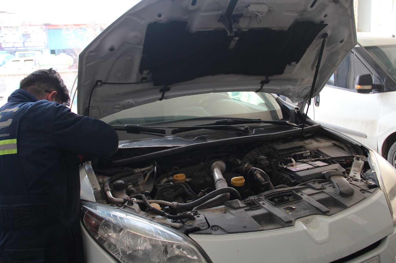 Araç Bakımı İhmal Edilmemeli, Küçük Sorunlar Büyük Masraflara Yol Açabilir