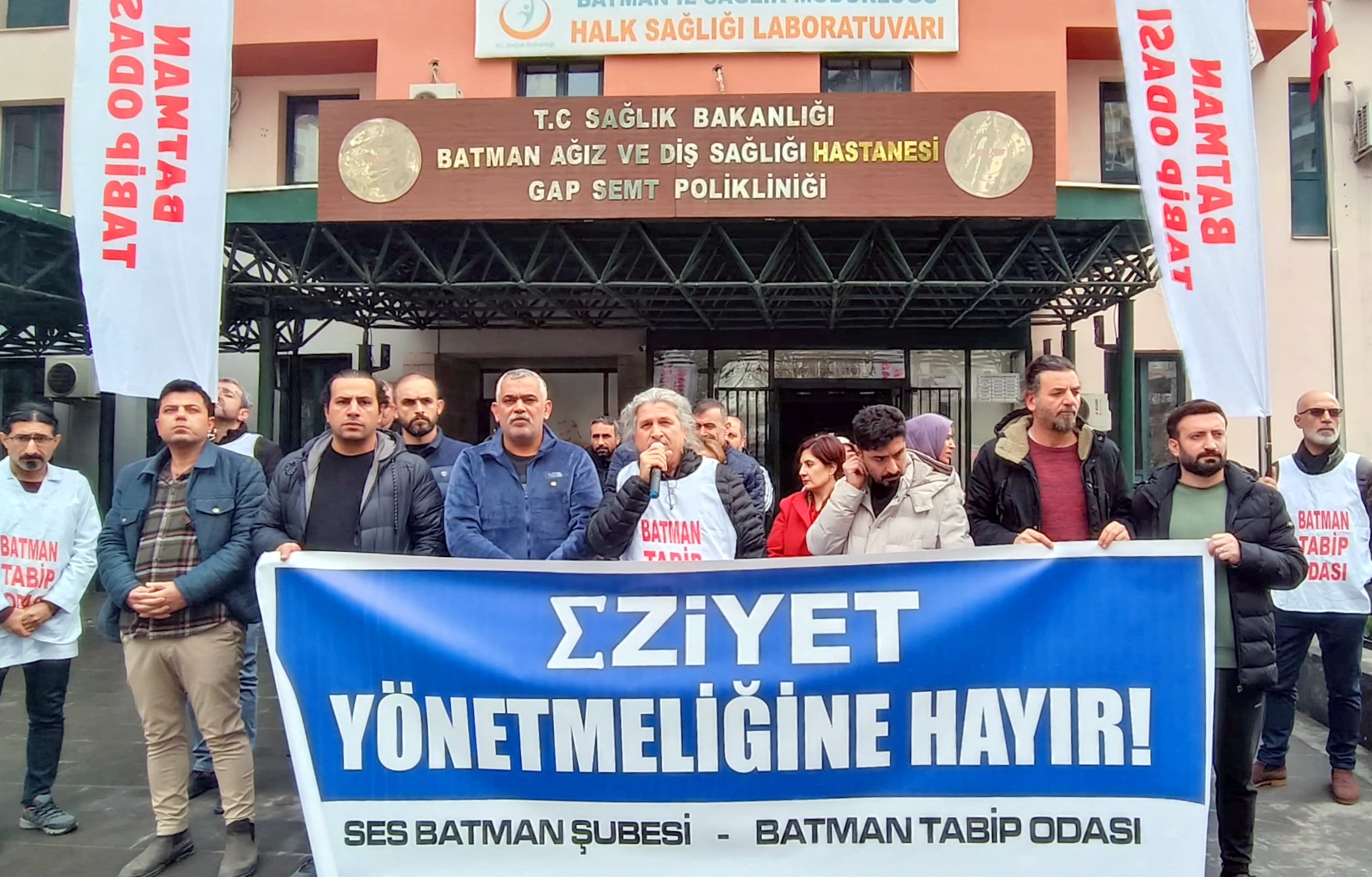 Aile Hekimliği Yönetmeliğine Karşı İş Bırakma Eylemi