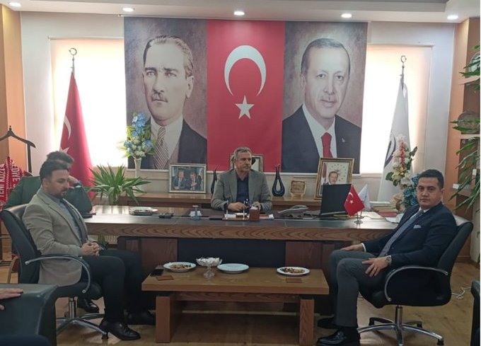 Canpolat’tan Belediye Başkanı Işık’a ziyaret