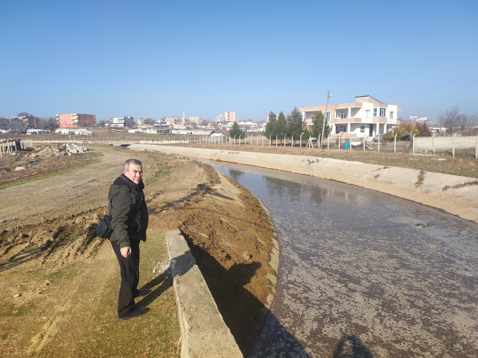 “Çevrecilerden Sol Sahil Kanalı Kirliliği Uyarısı”