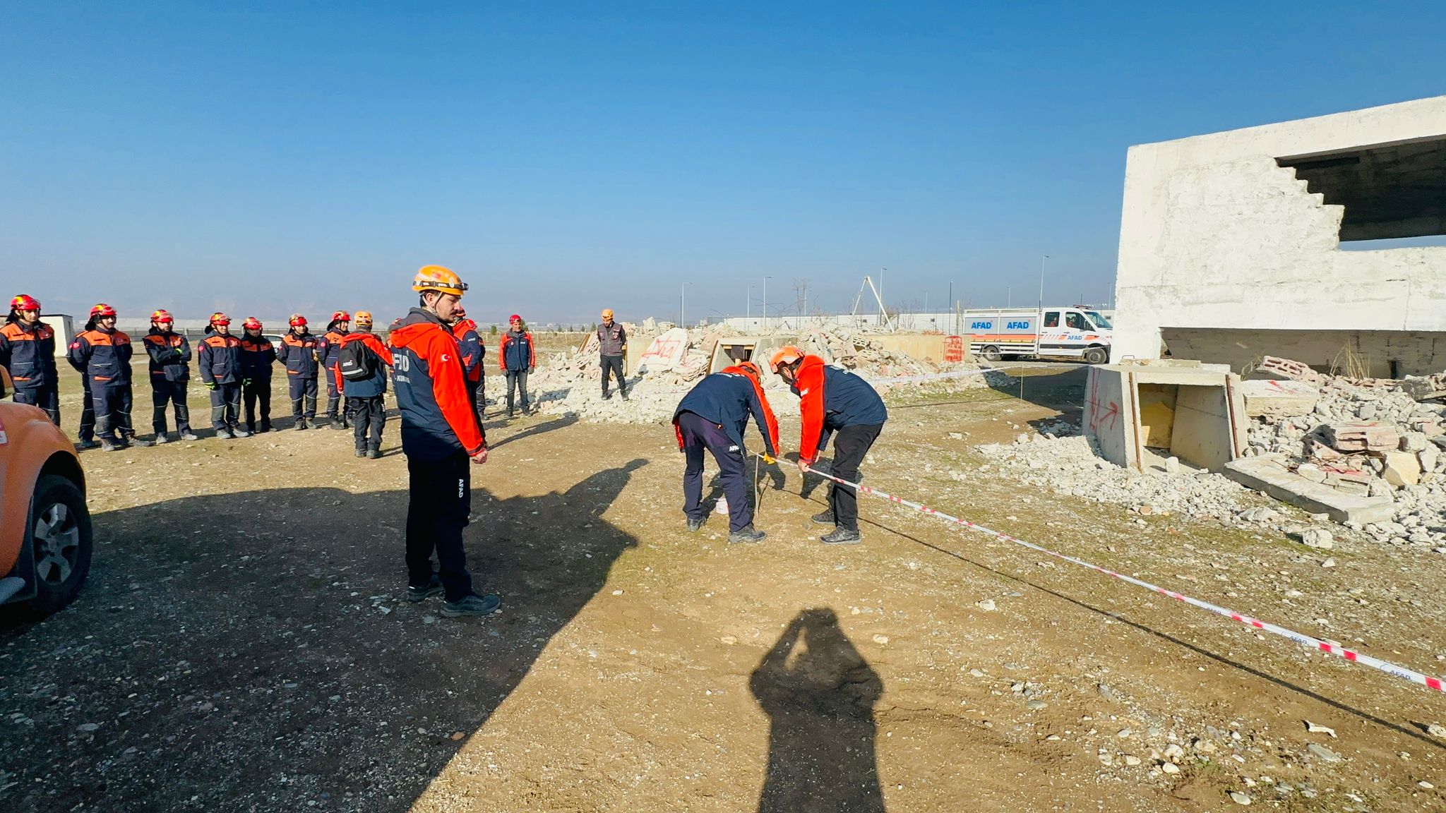 İtfaiye Personeline Deprem Eğitimi Verildi