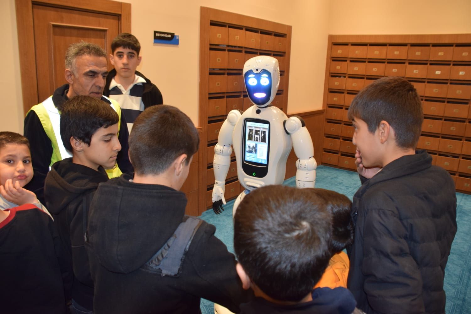 Miraç Kandili’nde Mini Ada İlgi Odağı Oldu