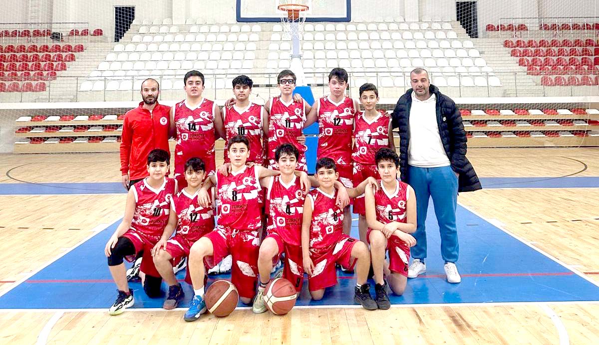 Petrolspor U-14 Basketbol Şampiyonluğunu Kazandı