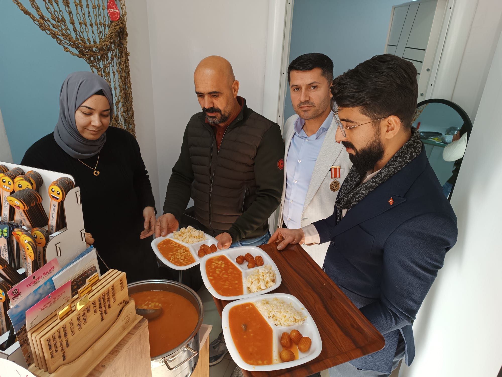 TÜGŞAV, Gazetecileri Ağırladı